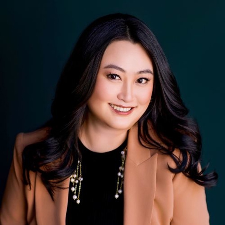 April  Hu Photo